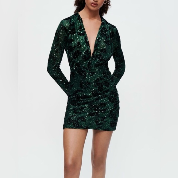 Maje Dresses & Skirts - NWT MAJE Green/ Black Sequin Embroidered Mini Dress Size XL